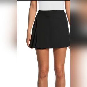 Elegant Black Pleated Skirt